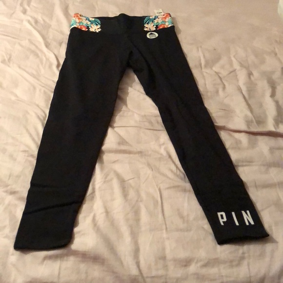 PINK Victoria's Secret Pants - NWT PINK Victoria’s Secret Leggings tropical s